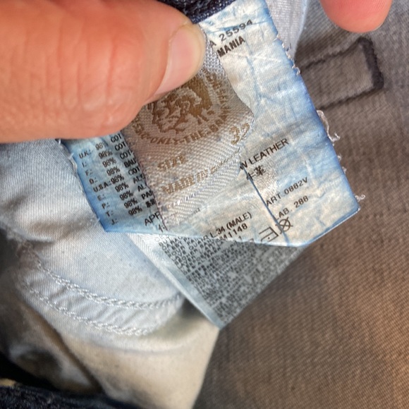 Diesel Viker regular straight fit, distressed men’s jean sz 32w 34Length - Picture 8 of 14